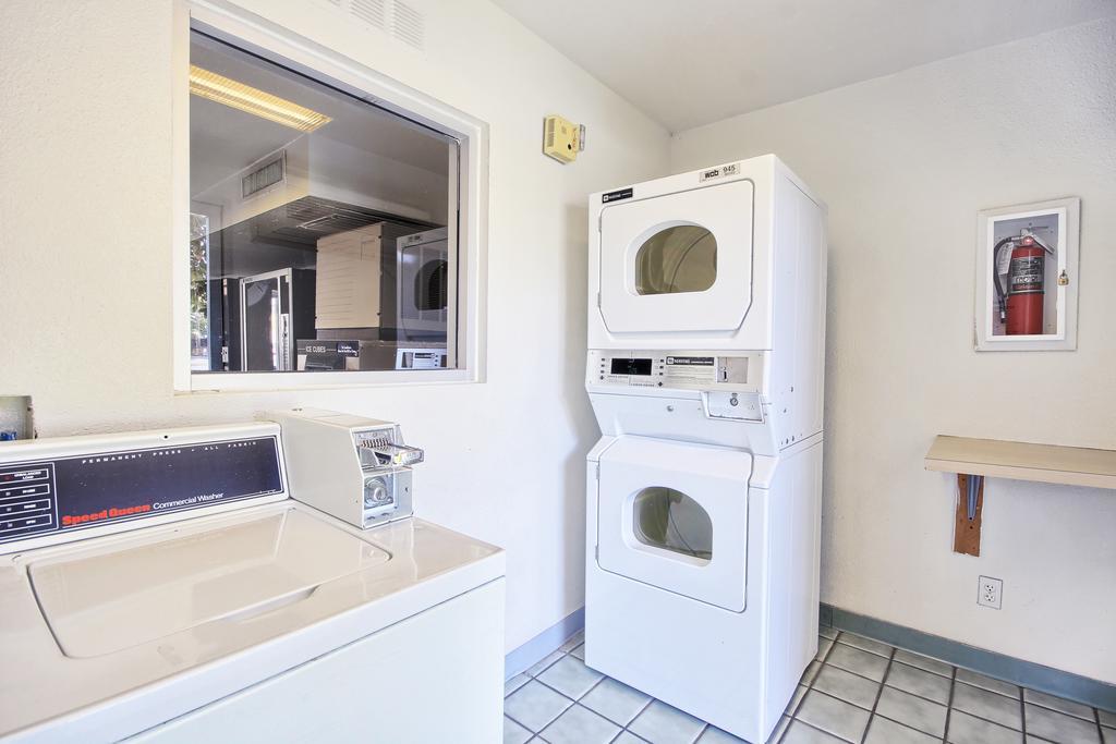 Motel 6-Porterville, Ca Eksteriør bilde