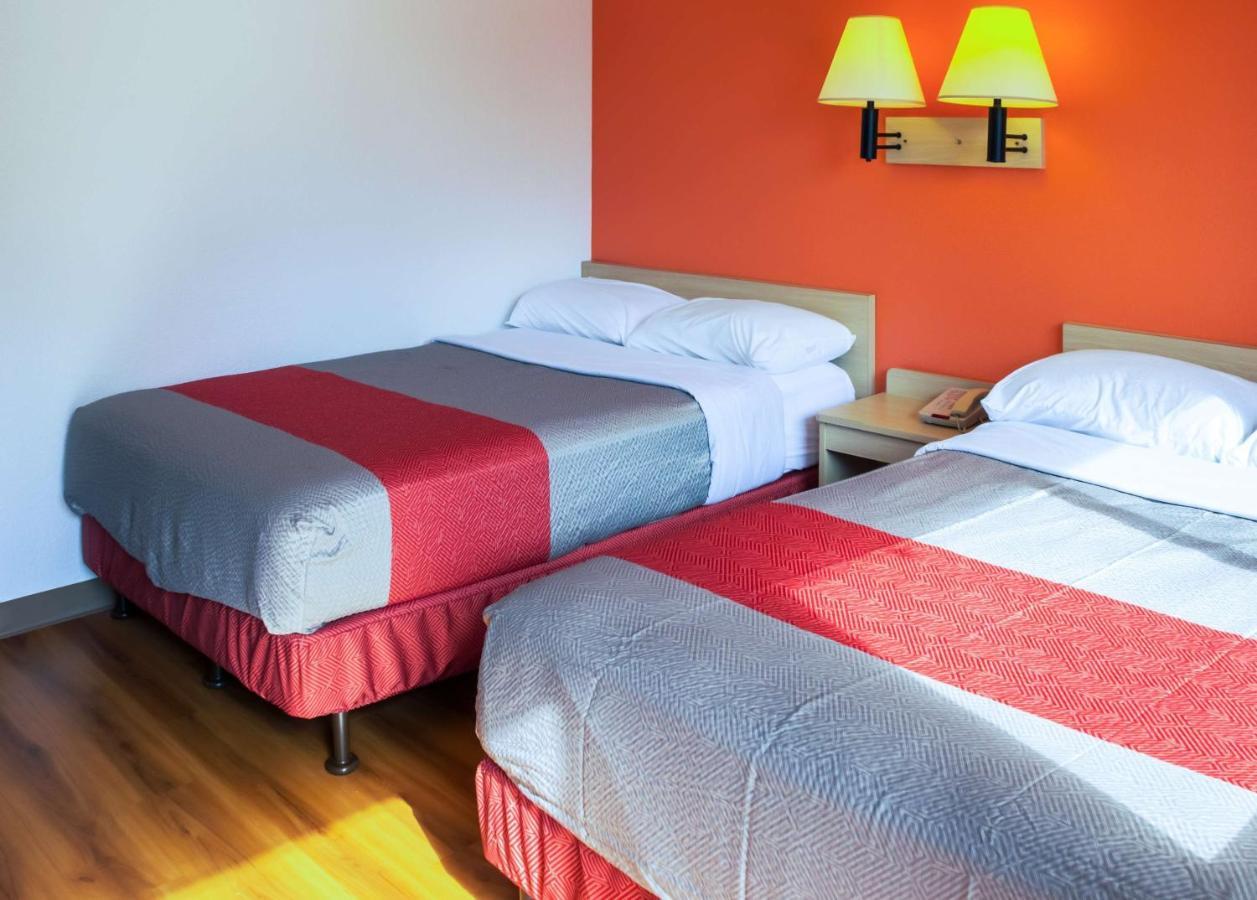 Motel 6-Porterville, Ca Eksteriør bilde
