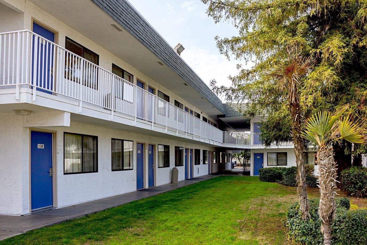 Motel 6-Porterville, Ca Eksteriør bilde