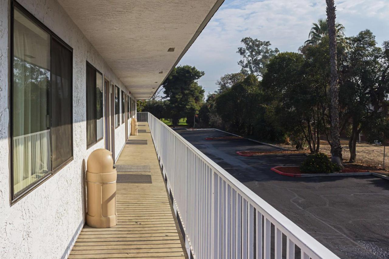Motel 6-Porterville, Ca Eksteriør bilde